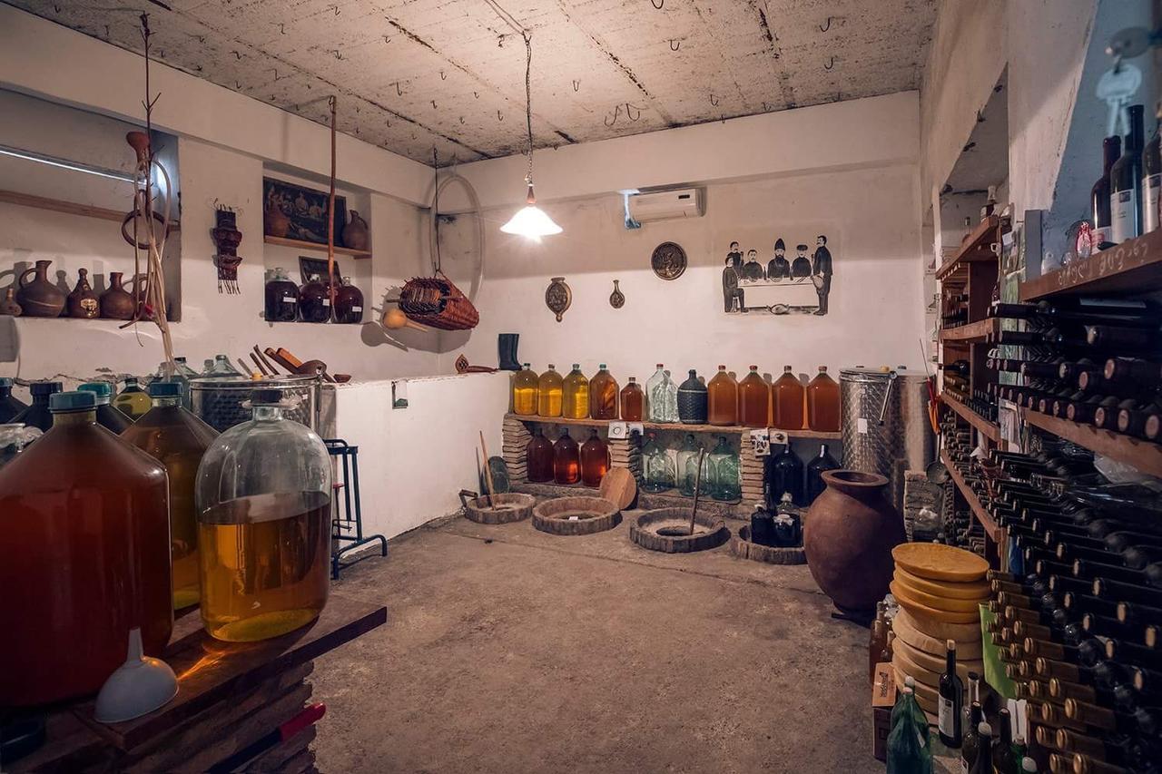 哥里Gogi Dvalishvili Wine Cellar公寓 外观 照片